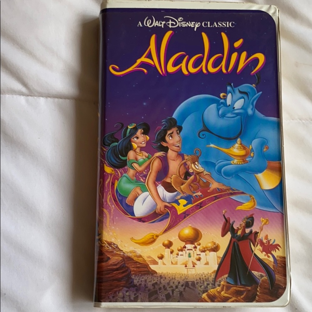 Walt Disney classic black diamond collection